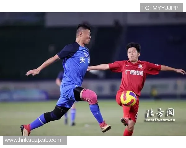 2025我国传承足球明星联赛冠军组竞赛 天津老甲A队两连胜